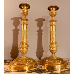 Pair Of Candlesticks In Chiseled And Gilded Bronze, 19th Century 