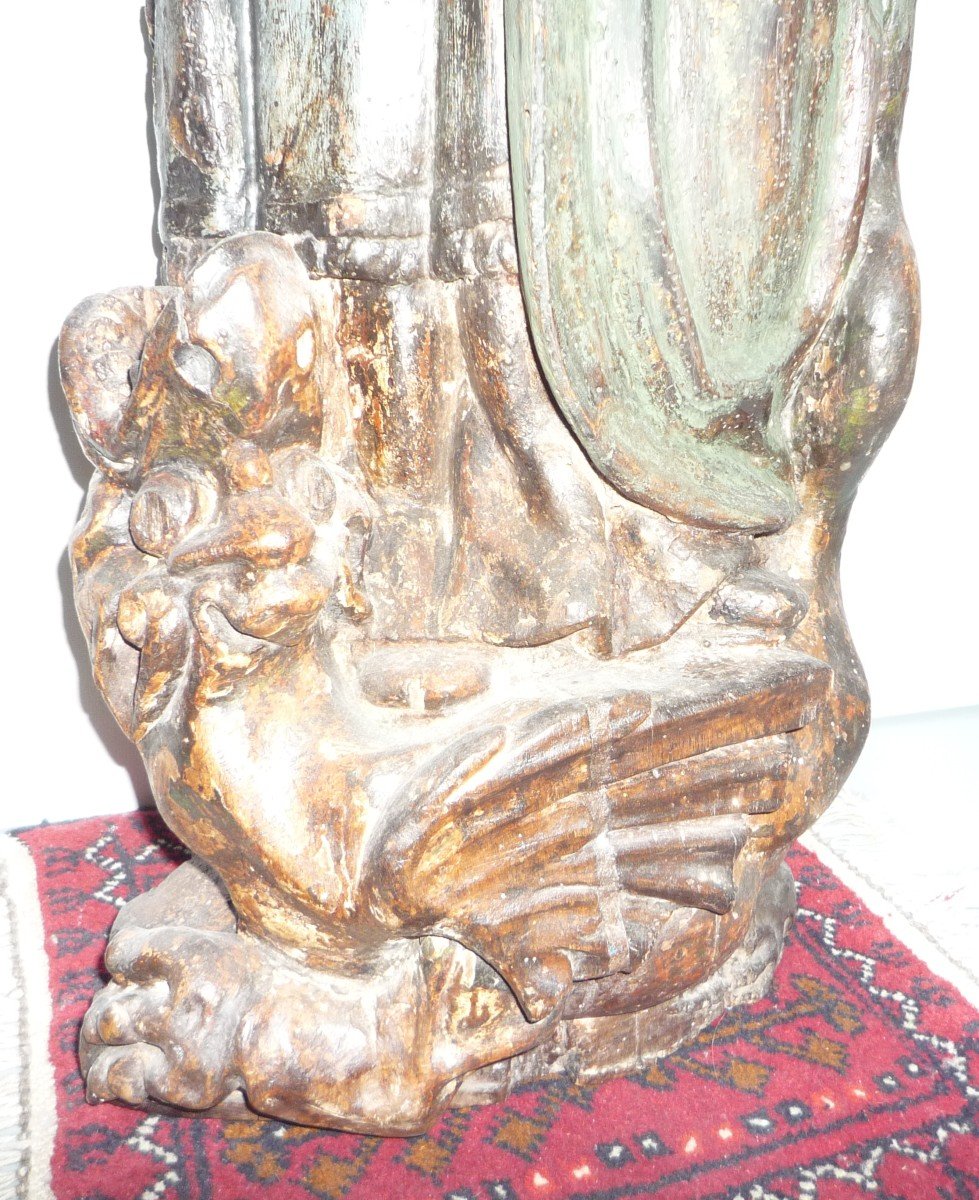 Statue en bois polychrome de Sainte Marthe terrassant le dragon-photo-2