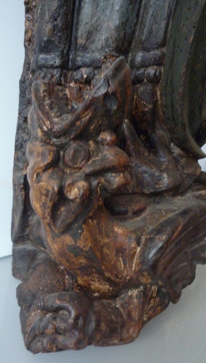 Statue en bois polychrome de Sainte Marthe terrassant le dragon-photo-3