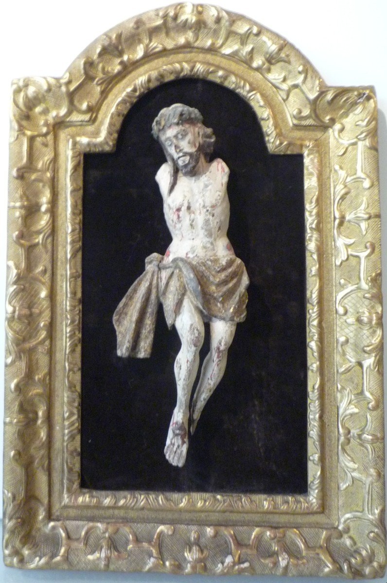 Christ Frame In Gilded Wood With Christ In Polychrome Wood 17th-photo-1