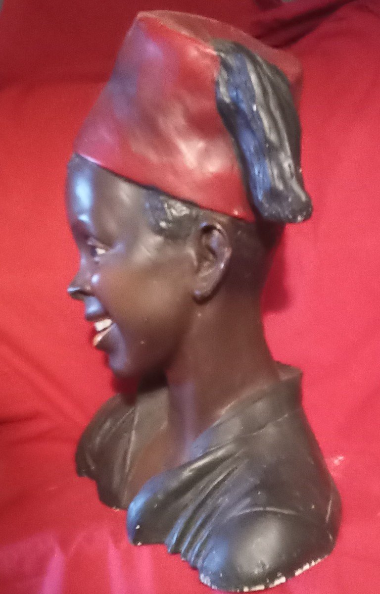 Orientaliste Sculpture En Plâtre Polychrome " Petit Garçon Noir à La Chéchia"-photo-4