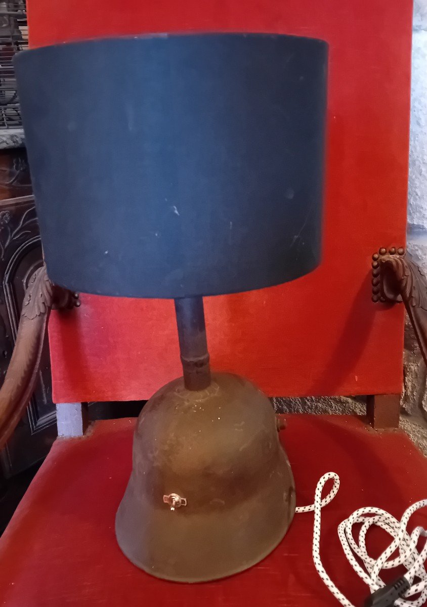 Curiosité Lampe casque Stahlhelm Modèle 1916 -photo-2