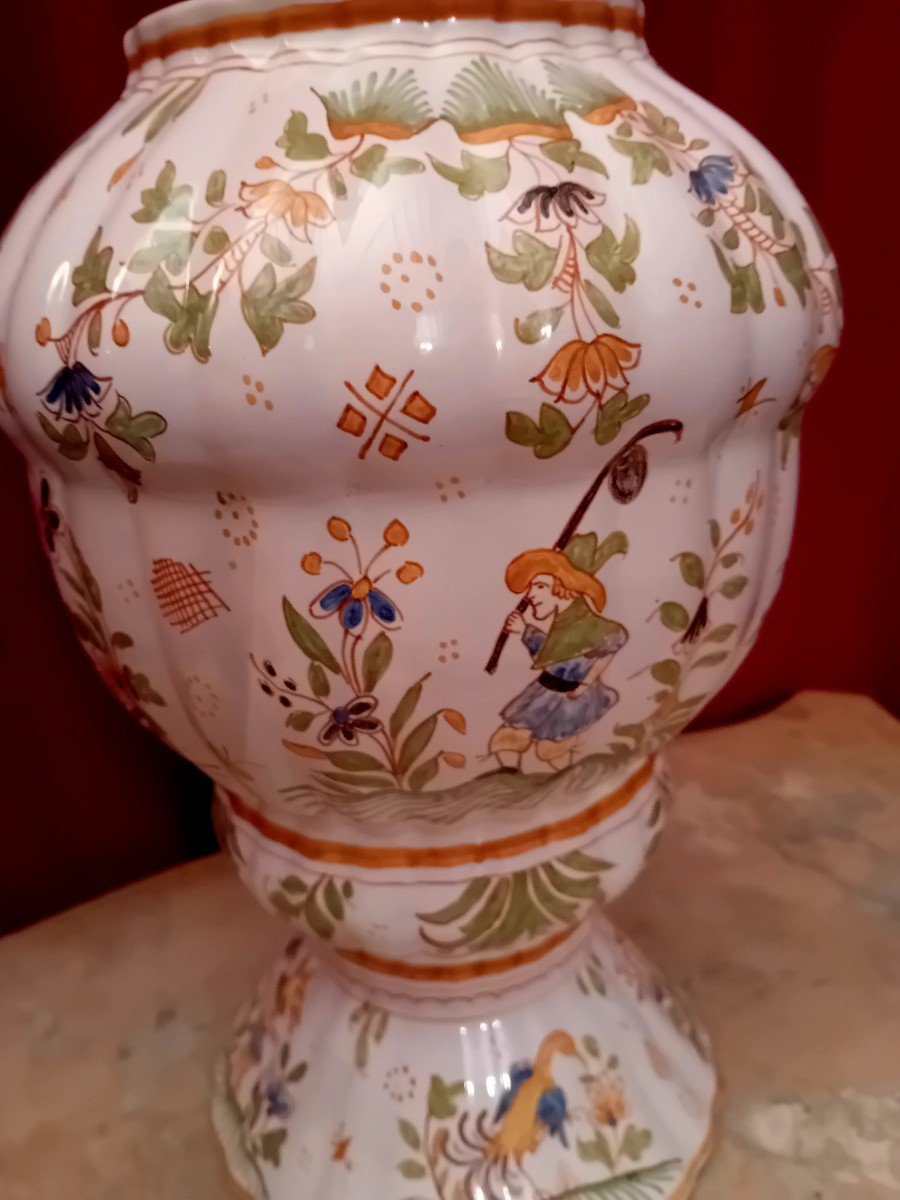 Large Moustiers Vase In The Taste Of The 18th Century.-photo-4