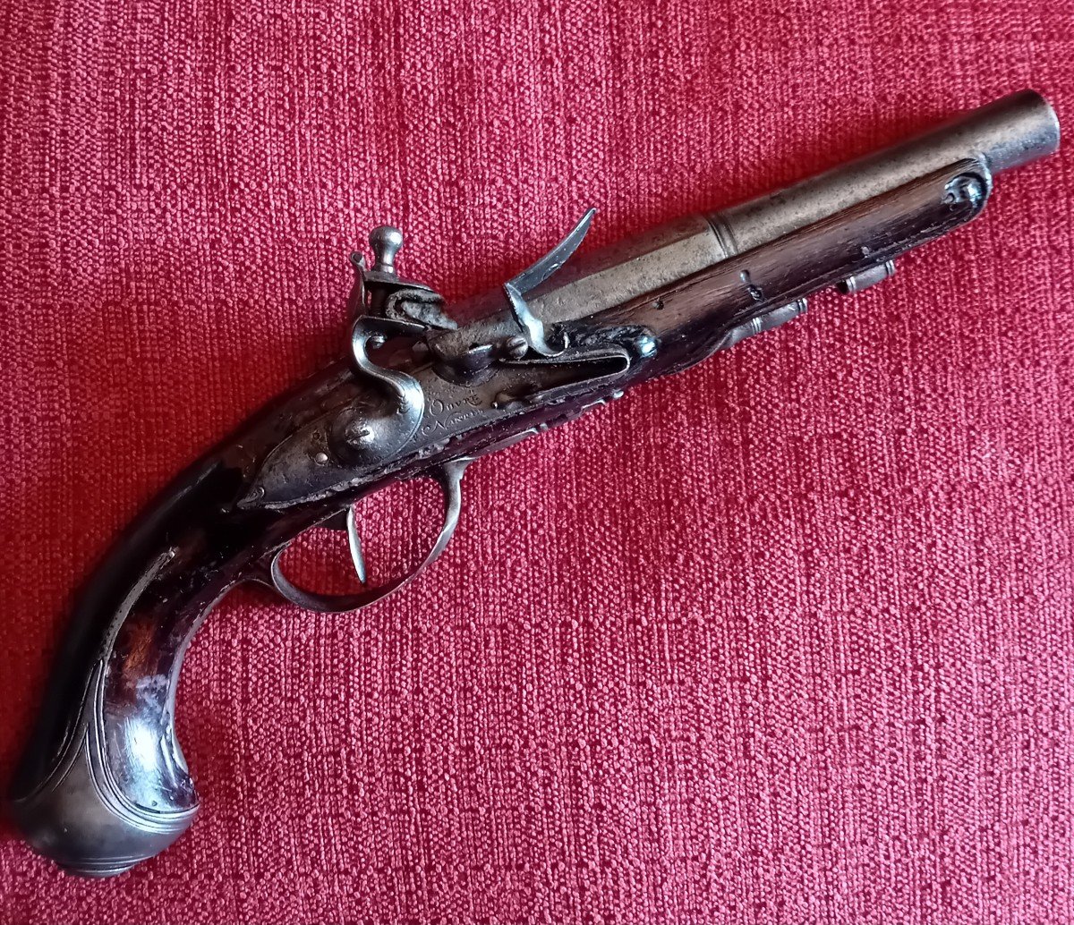 Pistolet de voyage Louis XV par Ouvré à Nantes-photo-2