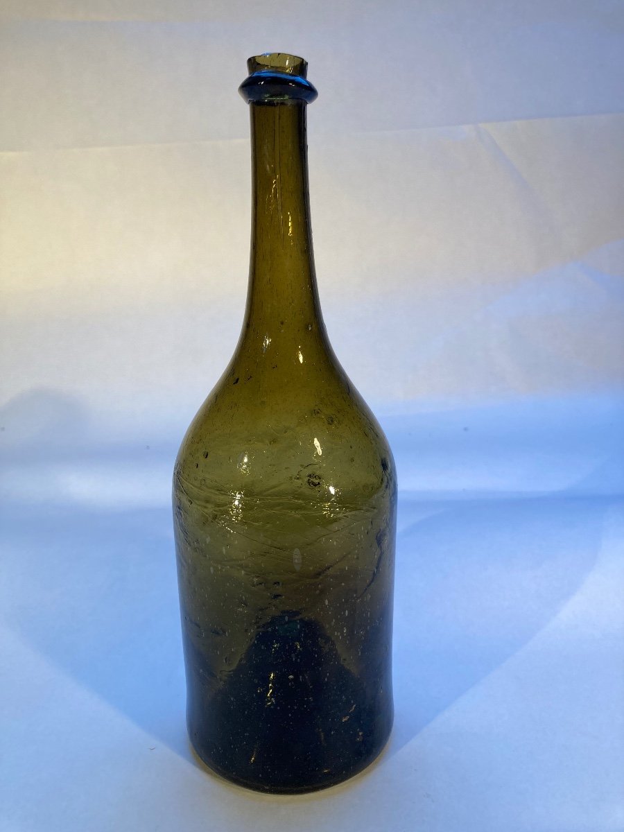 Blown Glass Bottle - 18th Century Glassware - Eastern France -photo-1