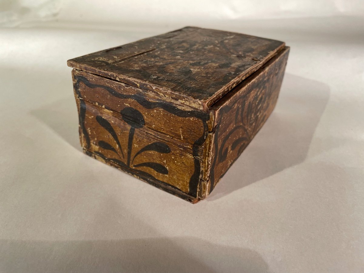 Normandy Box Painted Wooden Jewelry Box - Normandy Folk Art Late 18th Century-photo-2