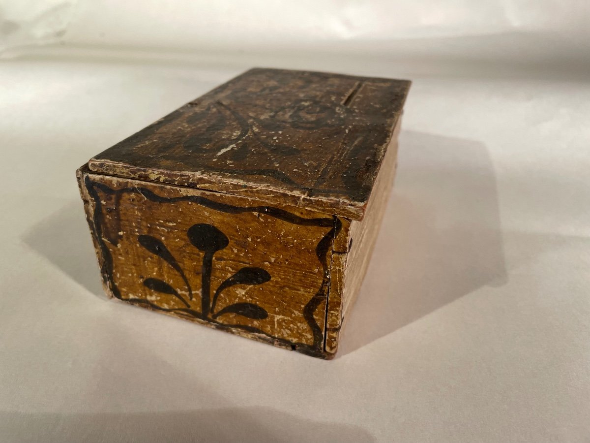 Normandy Box Painted Wooden Jewelry Box - Normandy Folk Art Late 18th Century-photo-3