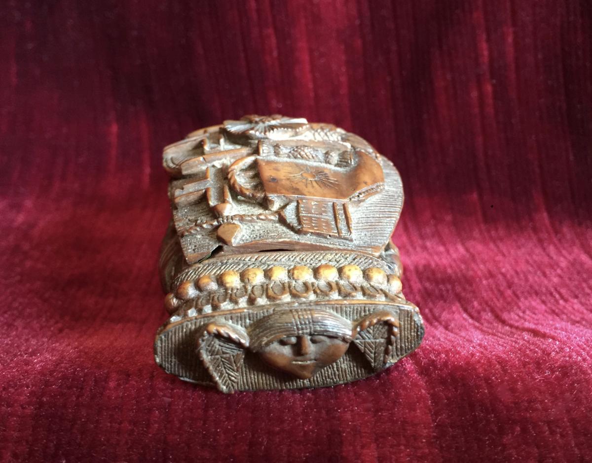 Snuffbox Of Ecclesiastical Carved Corozo - Religious Folk Art Early Nineteenth-photo-5