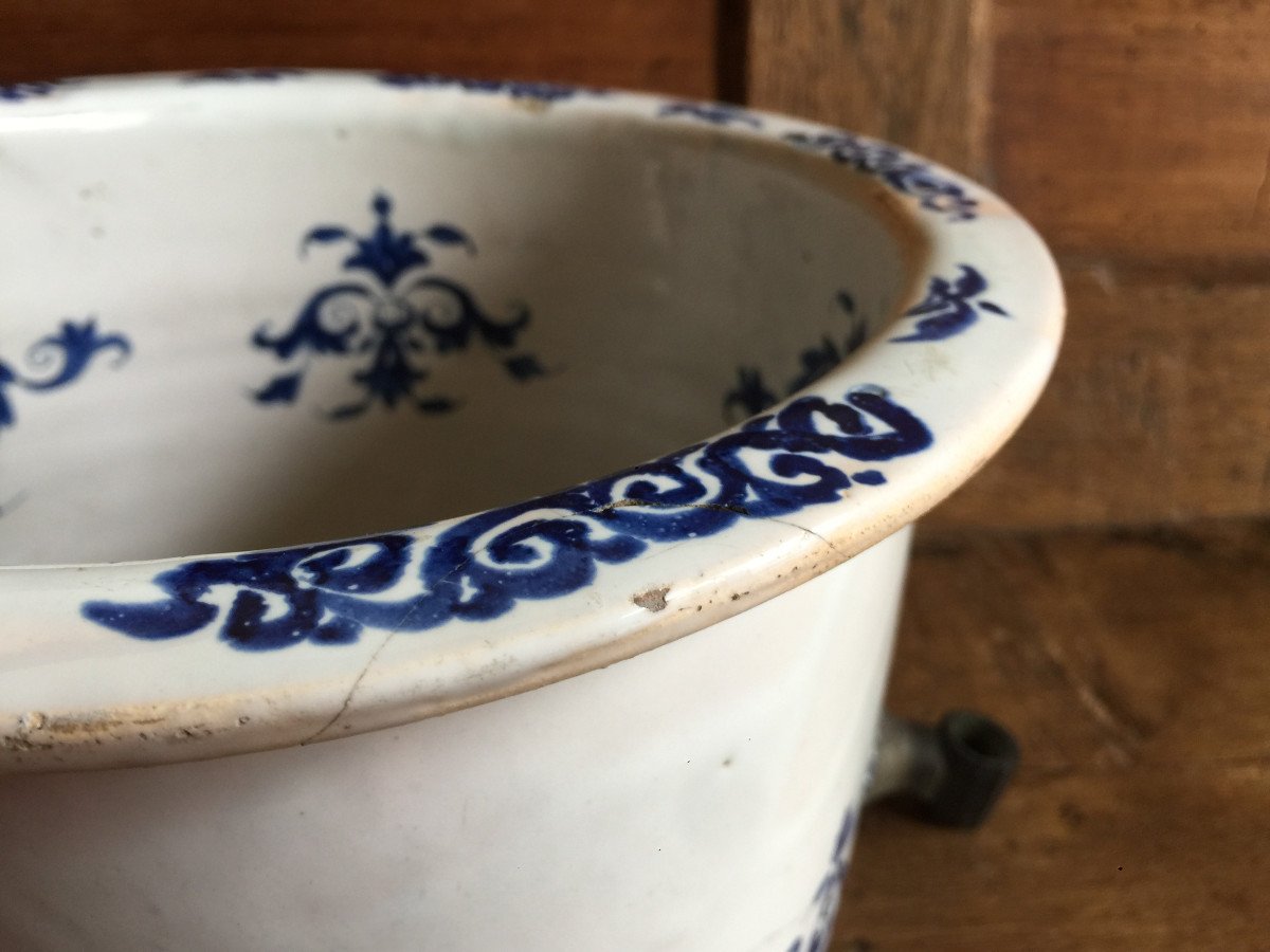 18th Earthenware Basin (louis XIV Period) From Lille Or Rouen With Blue Camaieu Decoration-photo-5