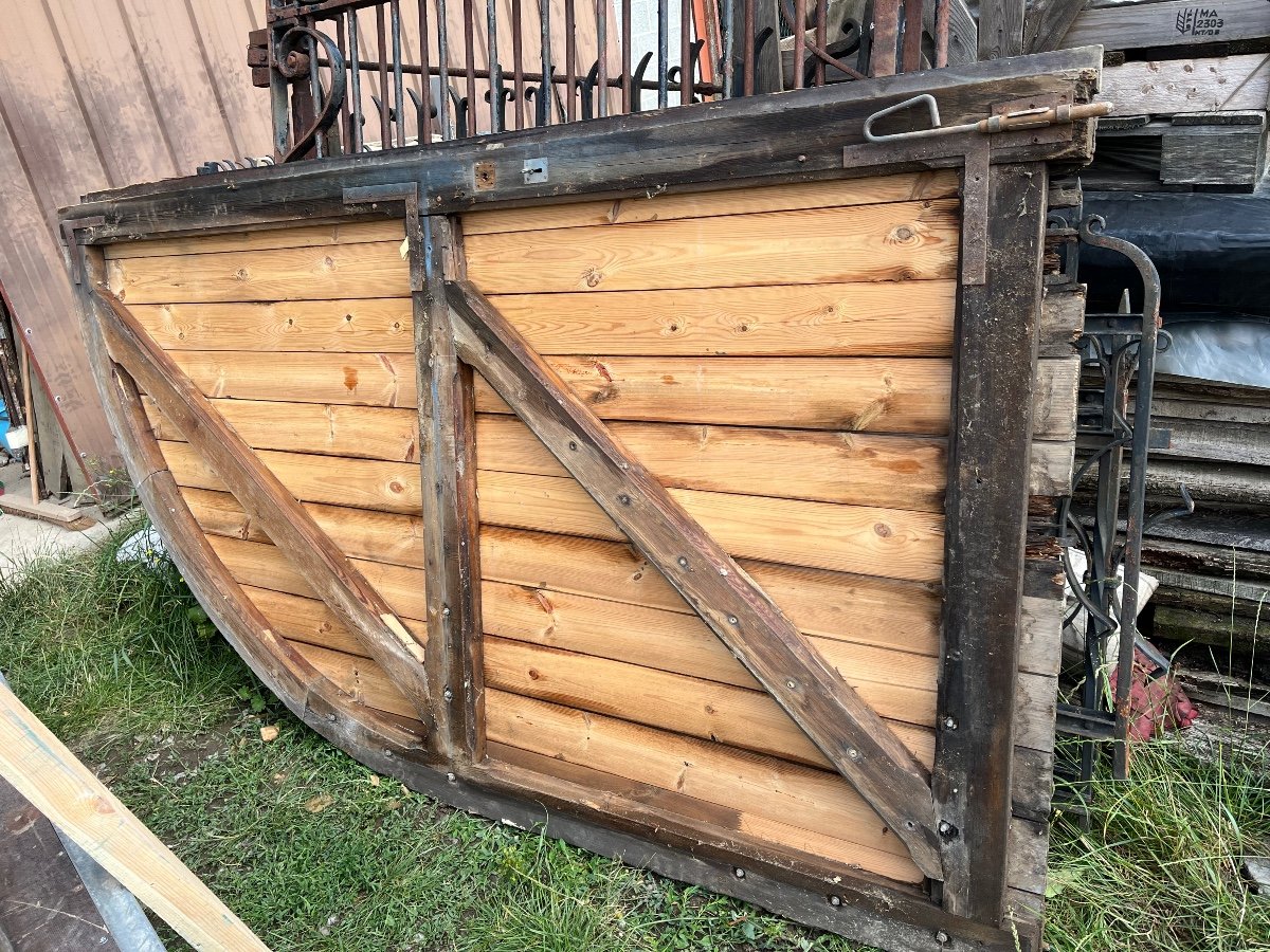 Arched Barn Door-photo-2