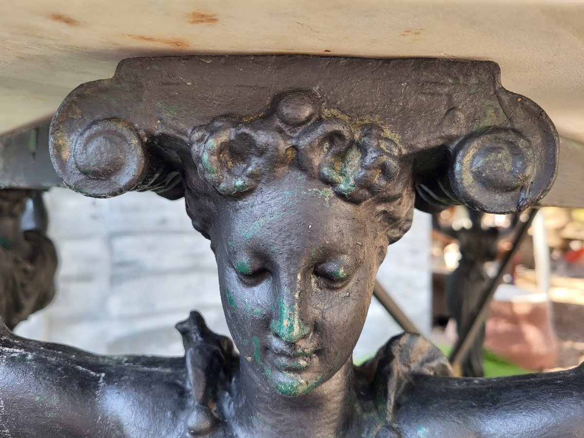 Caryatid Table-photo-6