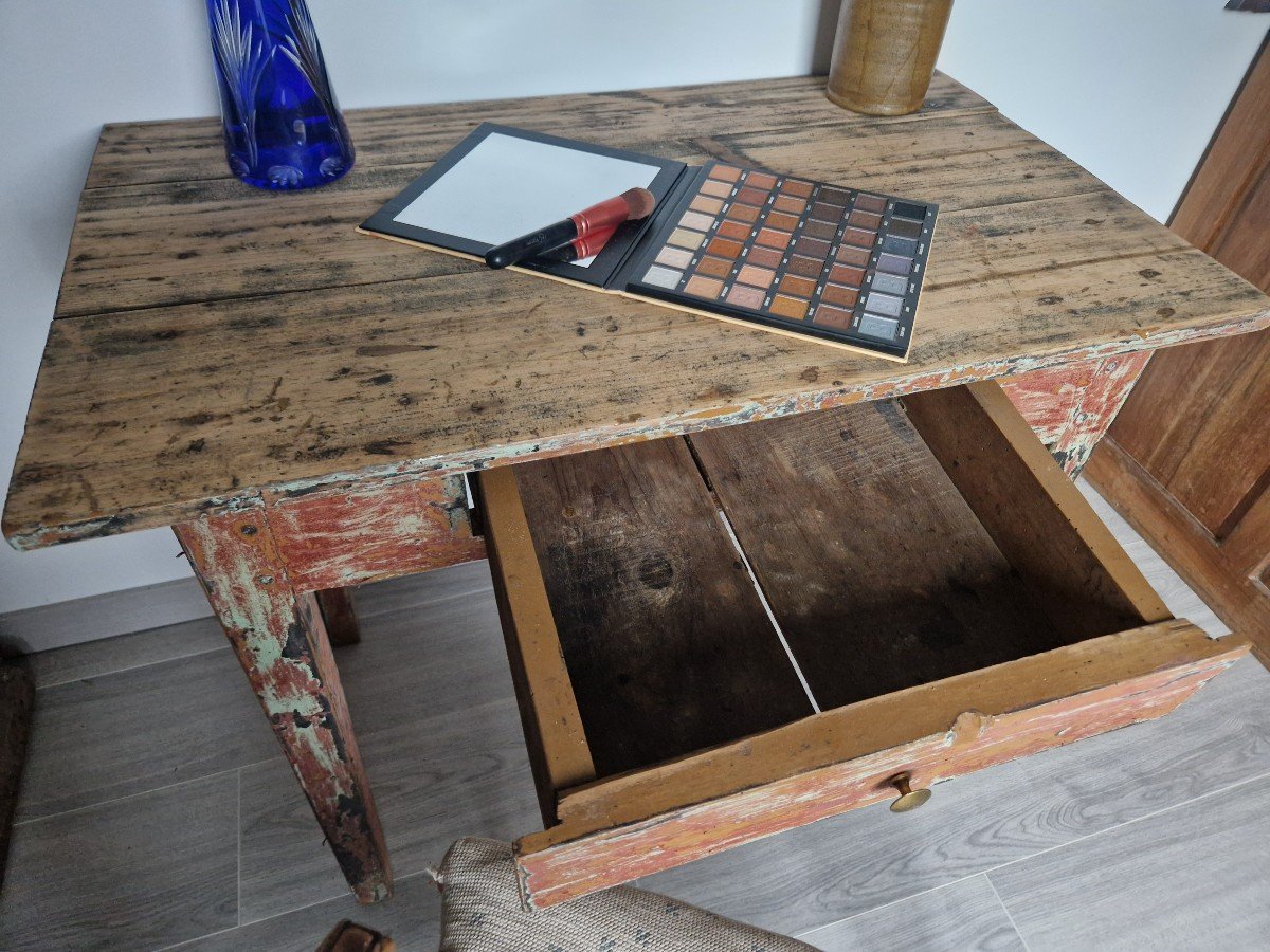 Red Farmhouse Writing Table-photo-3