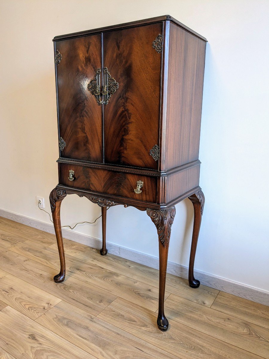 Cabinet Anglais Style Chippendale En Acajou Massif Par Burton Reproductions Limited-photo-3