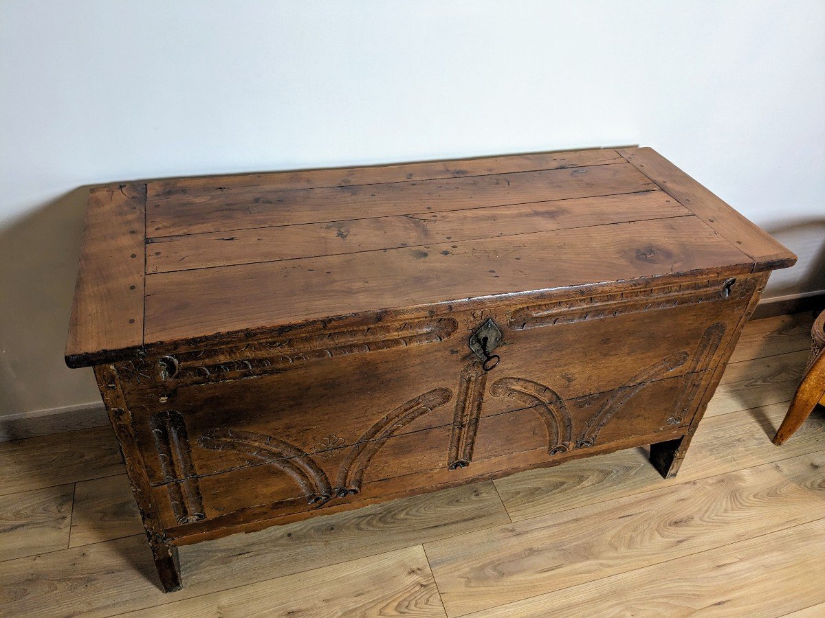 Gascon Chest In Solid Walnut 19th Century-photo-2