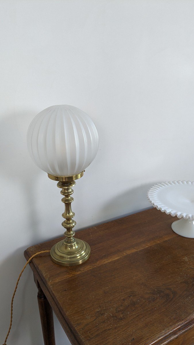 Hot Air Balloon Lamp In Opaque Glass-photo-3