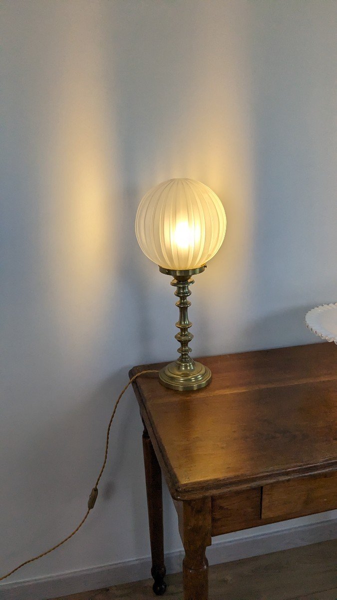 Hot Air Balloon Lamp In Opaque Glass-photo-3