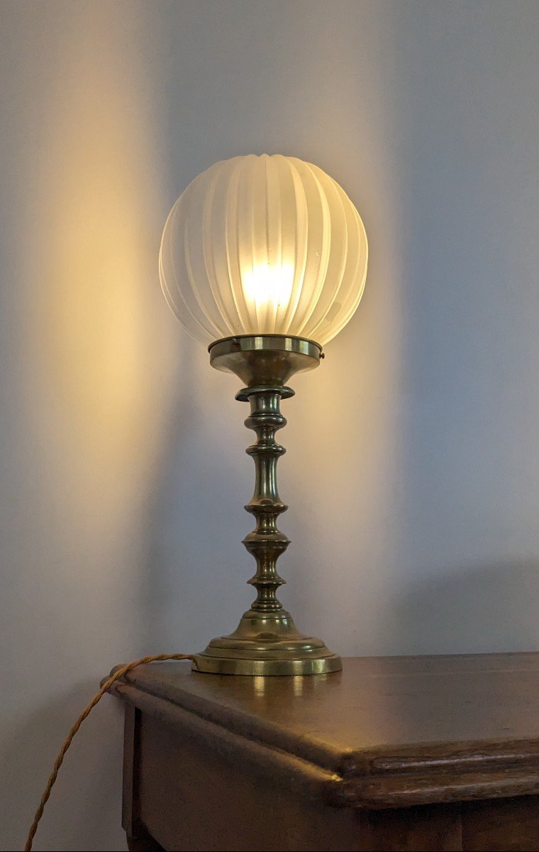 Hot Air Balloon Lamp In Opaque Glass