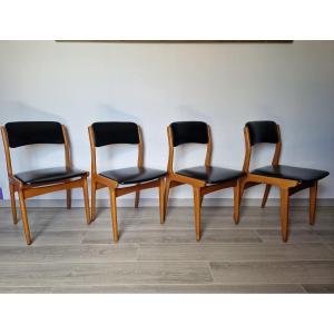 Ensemble De 4 Chaises Vintages Scandinaves