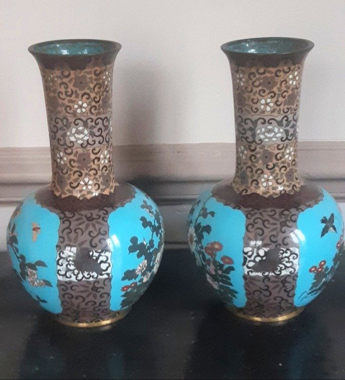 Superbe Paire De Vases En émaux Cloisonnés émail Argent Japon Epoque Meiji (1868-1912)-photo-2