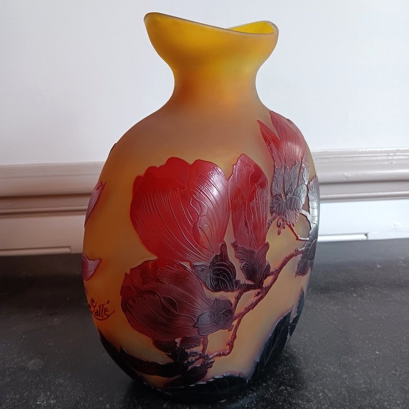 Superb Gallé Vase With Magnolias Art Nouveau-photo-1
