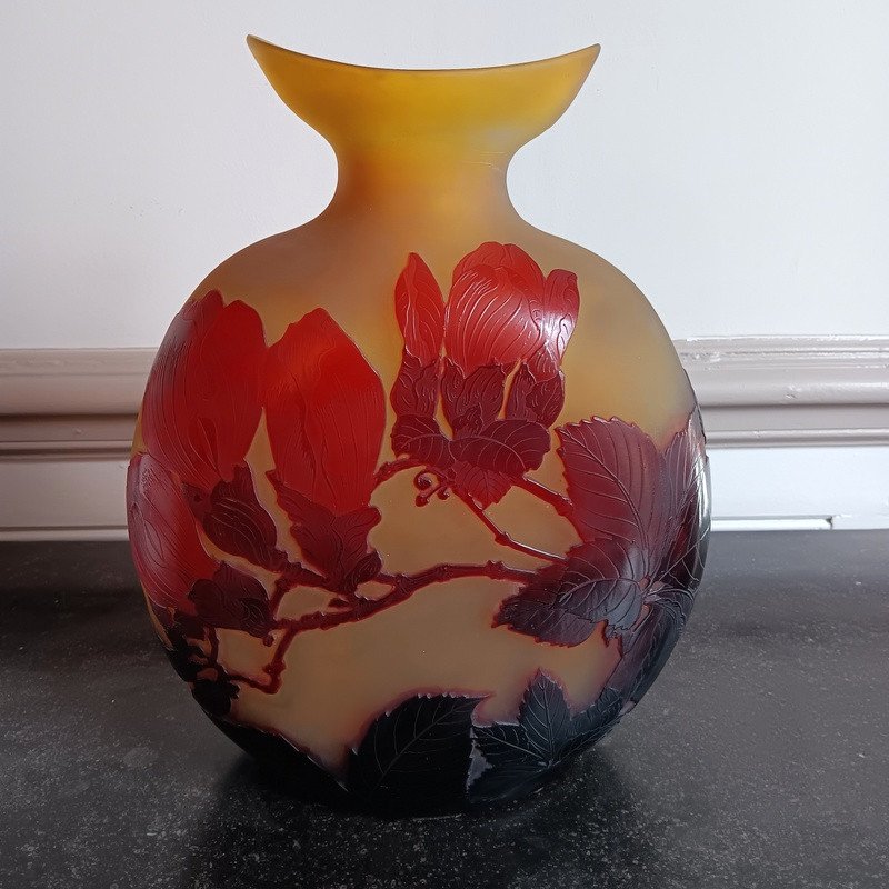 Superb Gallé Vase With Magnolias Art Nouveau