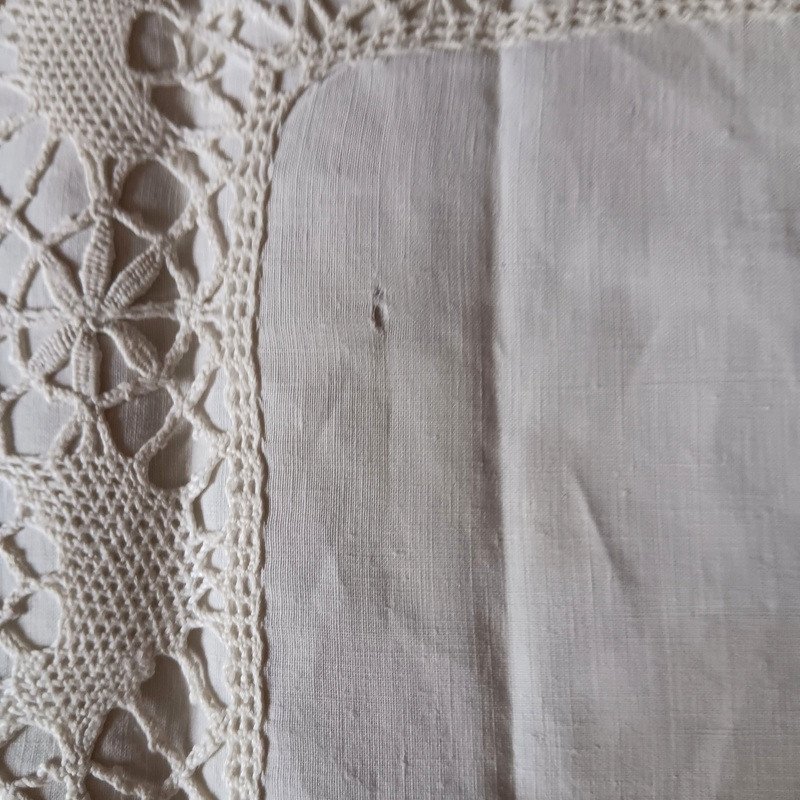 Embroidered Linen Sheet And Lace And Two Matching Pillowcases From Château Under Count's Crown 19th Century -photo-4