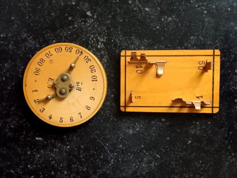 2 Old Wooden Score Counters For Games-photo-3