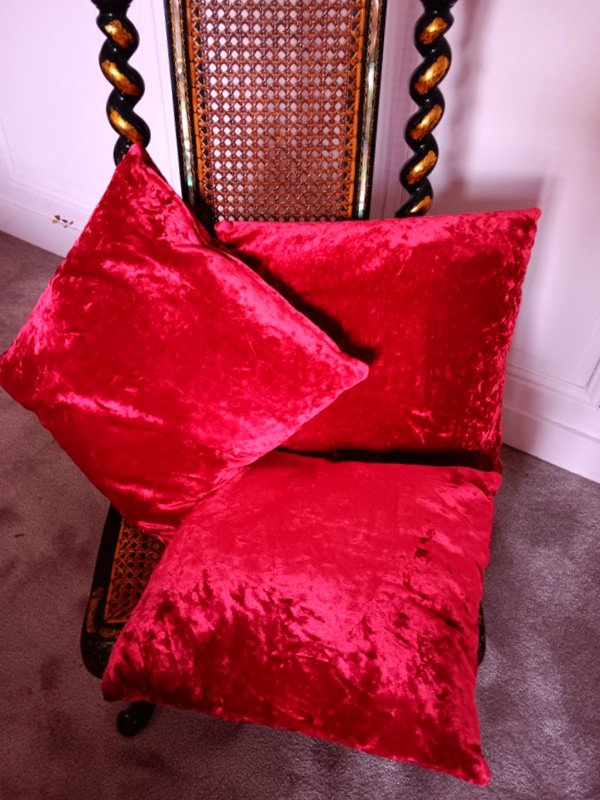 Beautiful Set Of Cherry Red Silk Velvet Cushions Antique Fabric-photo-2