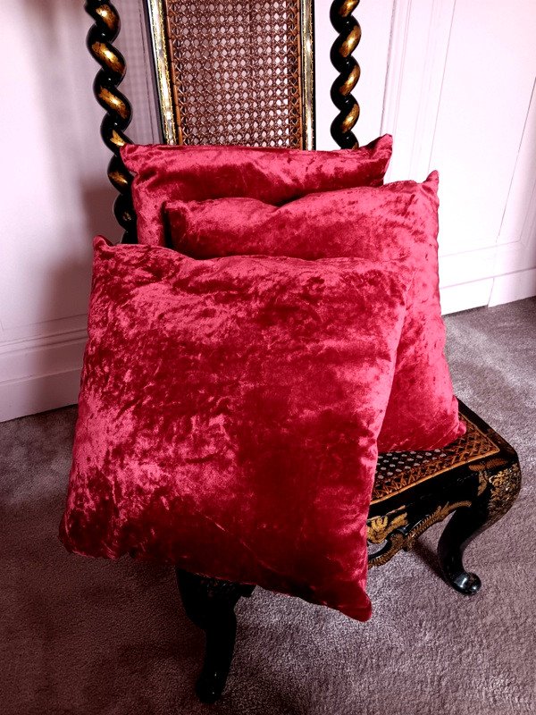 Beautiful Set Of Cherry Red Silk Velvet Cushions Antique Fabric-photo-2