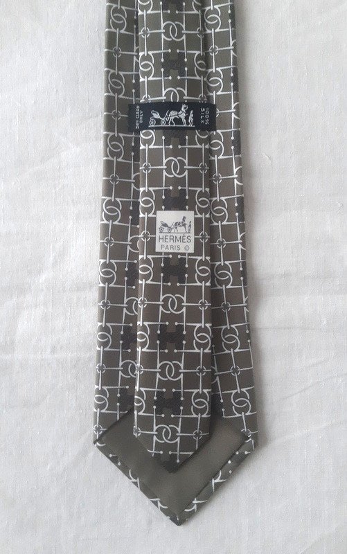 Hermès Paris H-patterned Silk Tie-photo-3