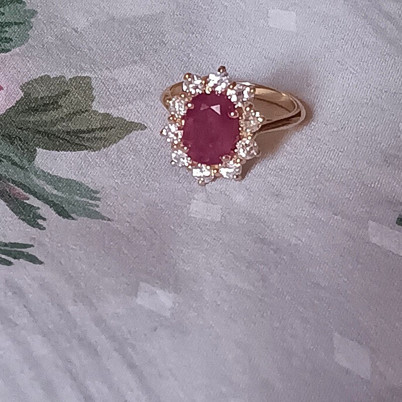 18k Yellow Gold Ruby And Diamond Ring