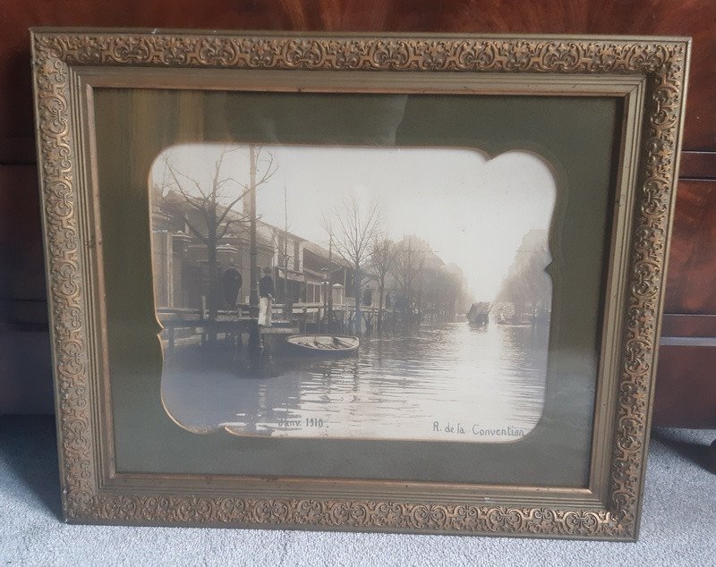 Old Photo The Flood Of The Seine In Paris In 1910-photo-7