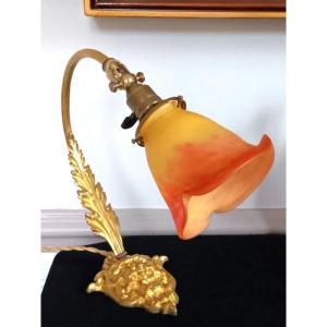 Art Nouveau Table Lamp In Gilt Bronze Adjustable And Tulip Le Verre Français 