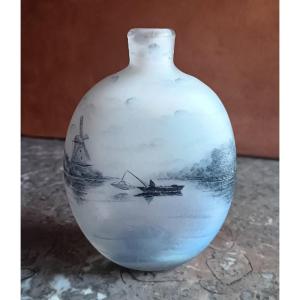 Daum Nancy Vase Lake Landscape And Fisherman