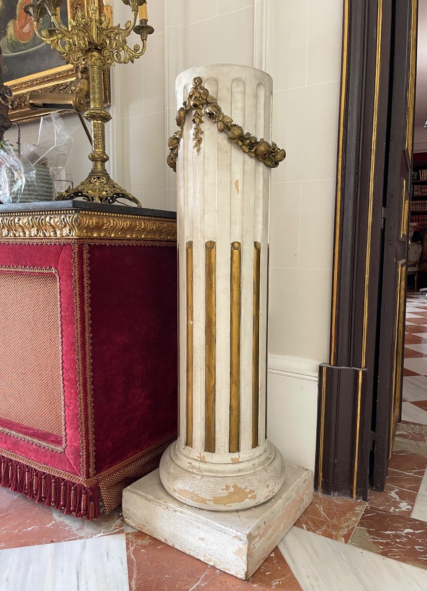 Louis XVI Style Column