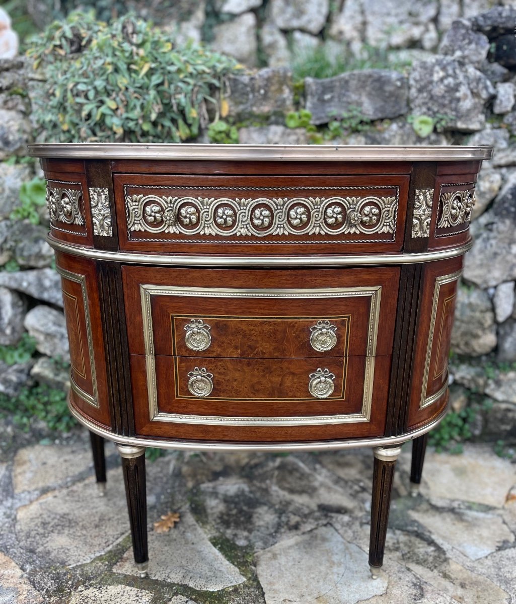 Commode Demi Lune En Acajou et Bronze De Style Louis XVI époque XXeme Siècle -photo-2