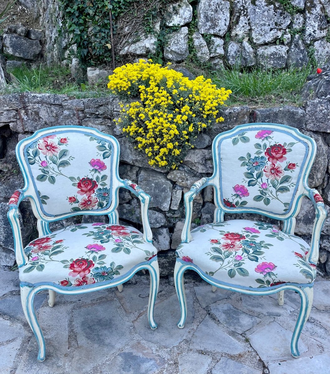 Pair Of Cabriolet Armchairs In Louis XV Style Painted Wood 19th Century -photo-2