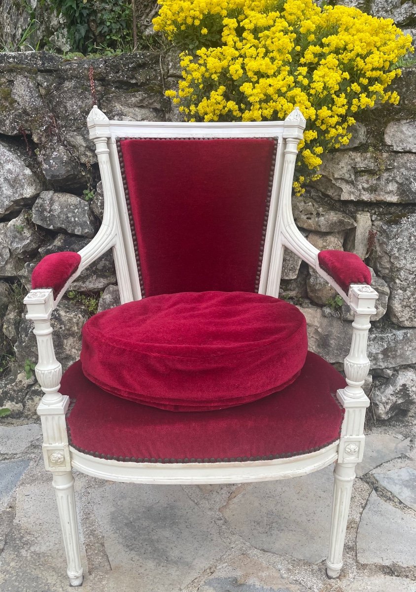 Cabriolet Armchair In Carved Wood Louis XVI Style 20th Century 