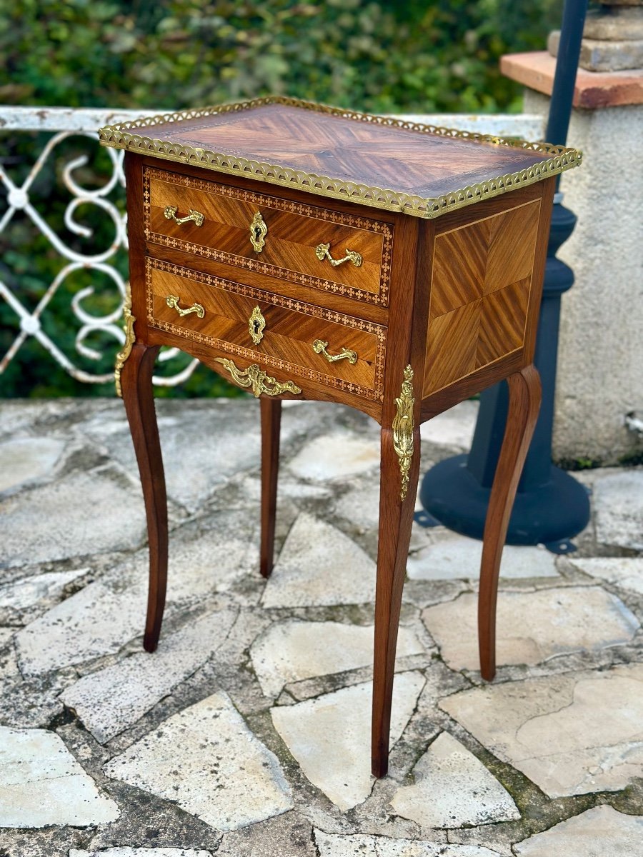 Small Louis XV Style Mahogany And Marquetry Commodine, 20th Century -photo-2