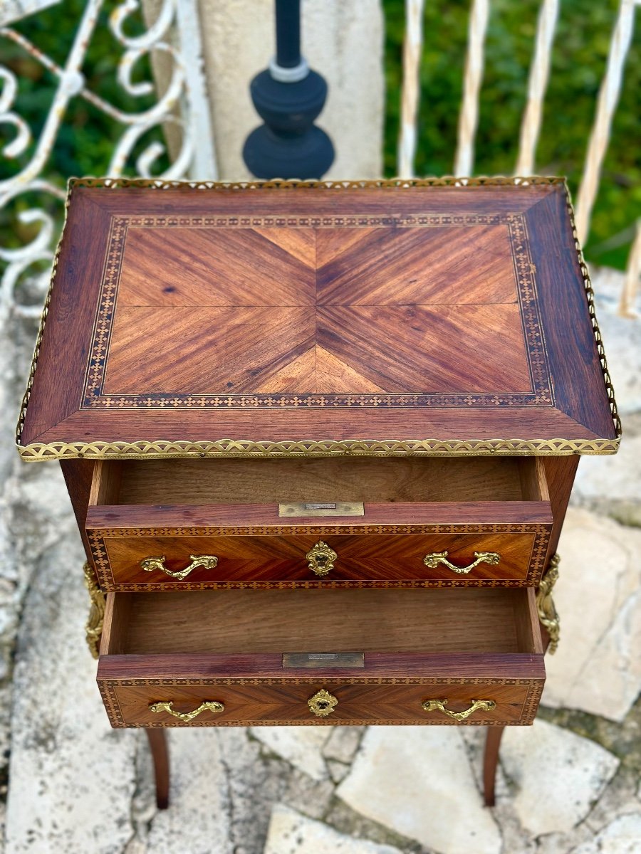 Small Louis XV Style Mahogany And Marquetry Commodine, 20th Century -photo-1