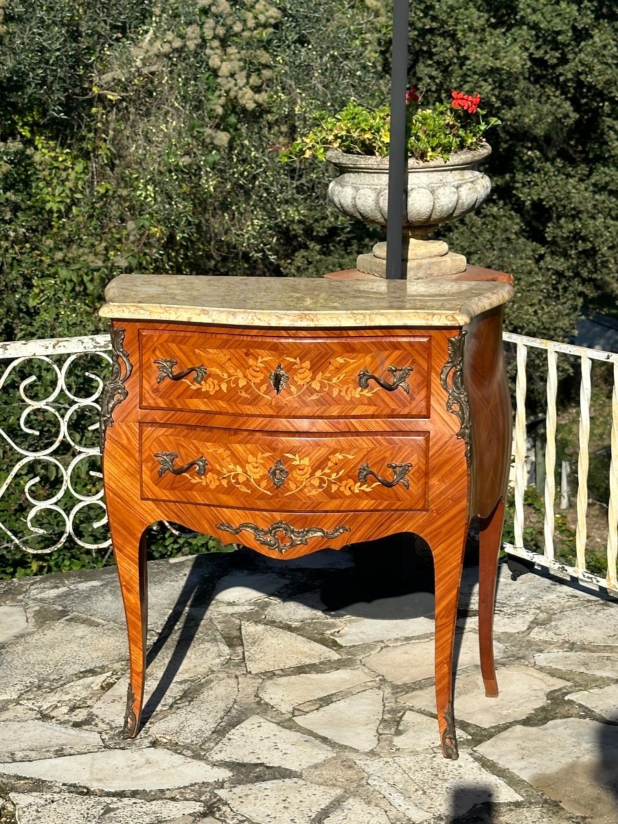 Petite Commode En Marqueterie De Bois ,De Style Louis XV époque XX Eme Siècle -photo-2