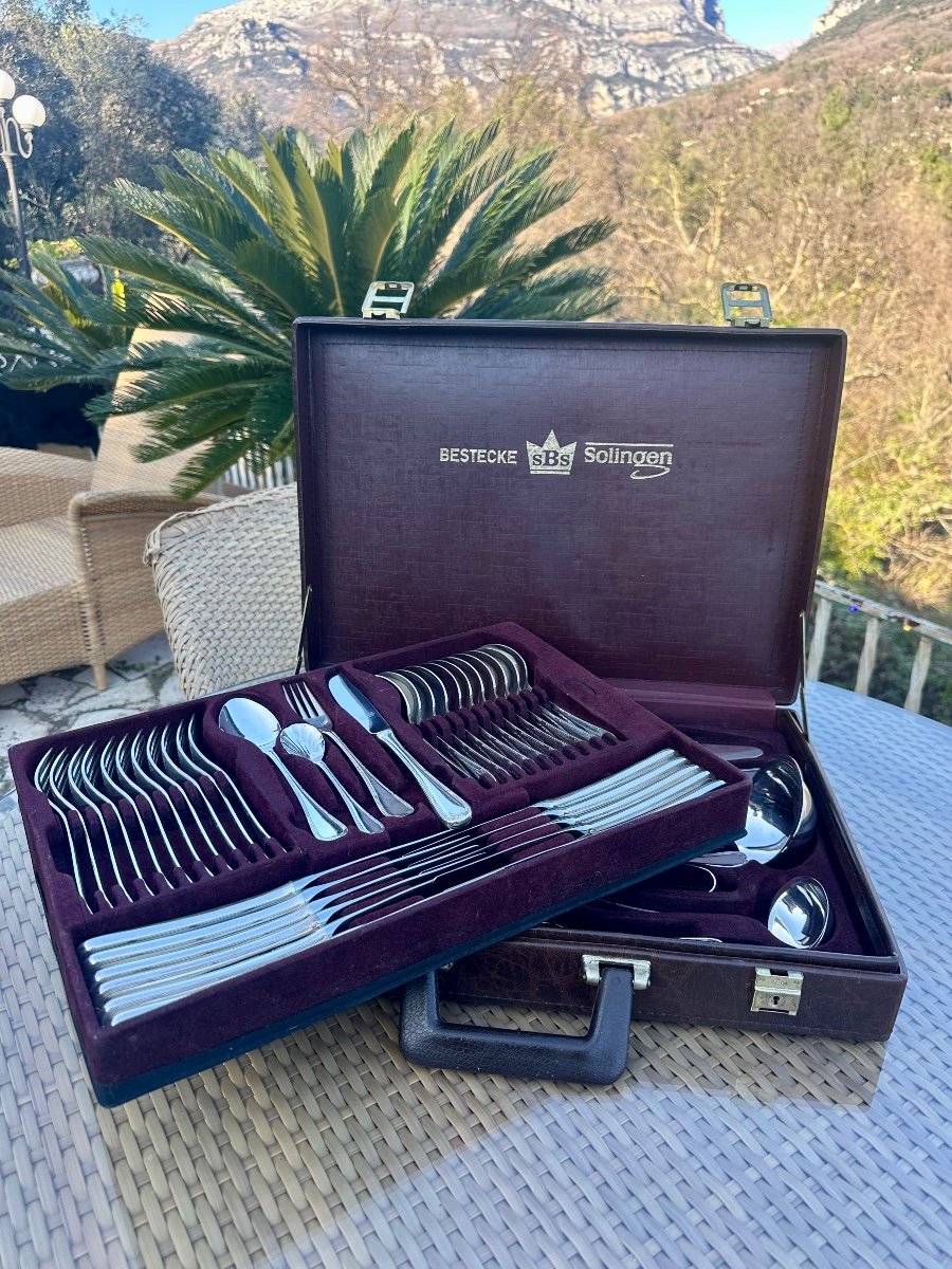 German Cutlery Set "bestecke Solingen" In Original Brown Leather Case, Circa 1970.