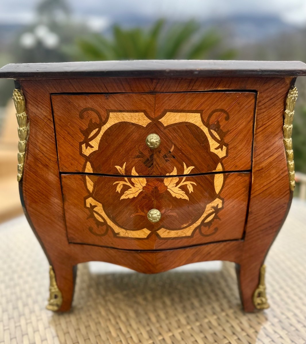 Petite Commode De Poupée Dans Le Goût De Louis XV époque XX Eme Siècle.-photo-1