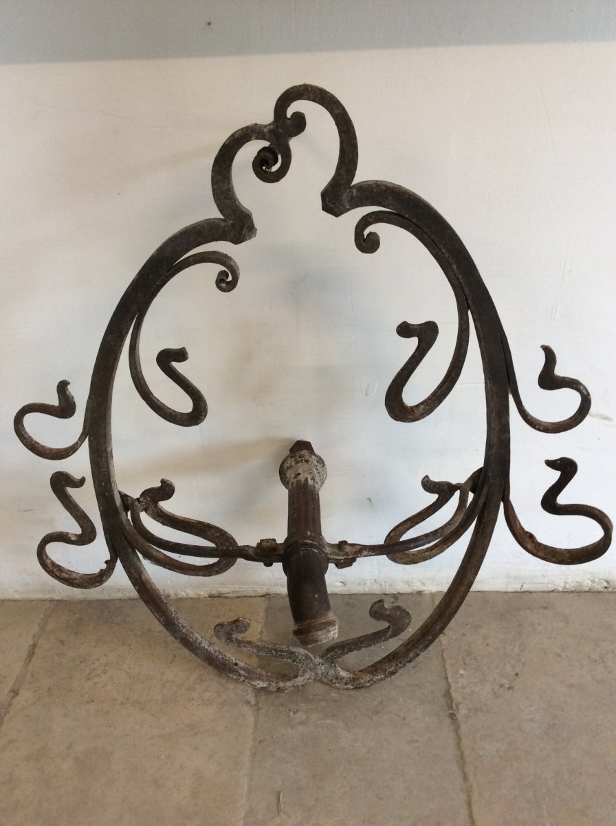 Very Beautiful Degueuloir De Fontaine In Wrought Iron