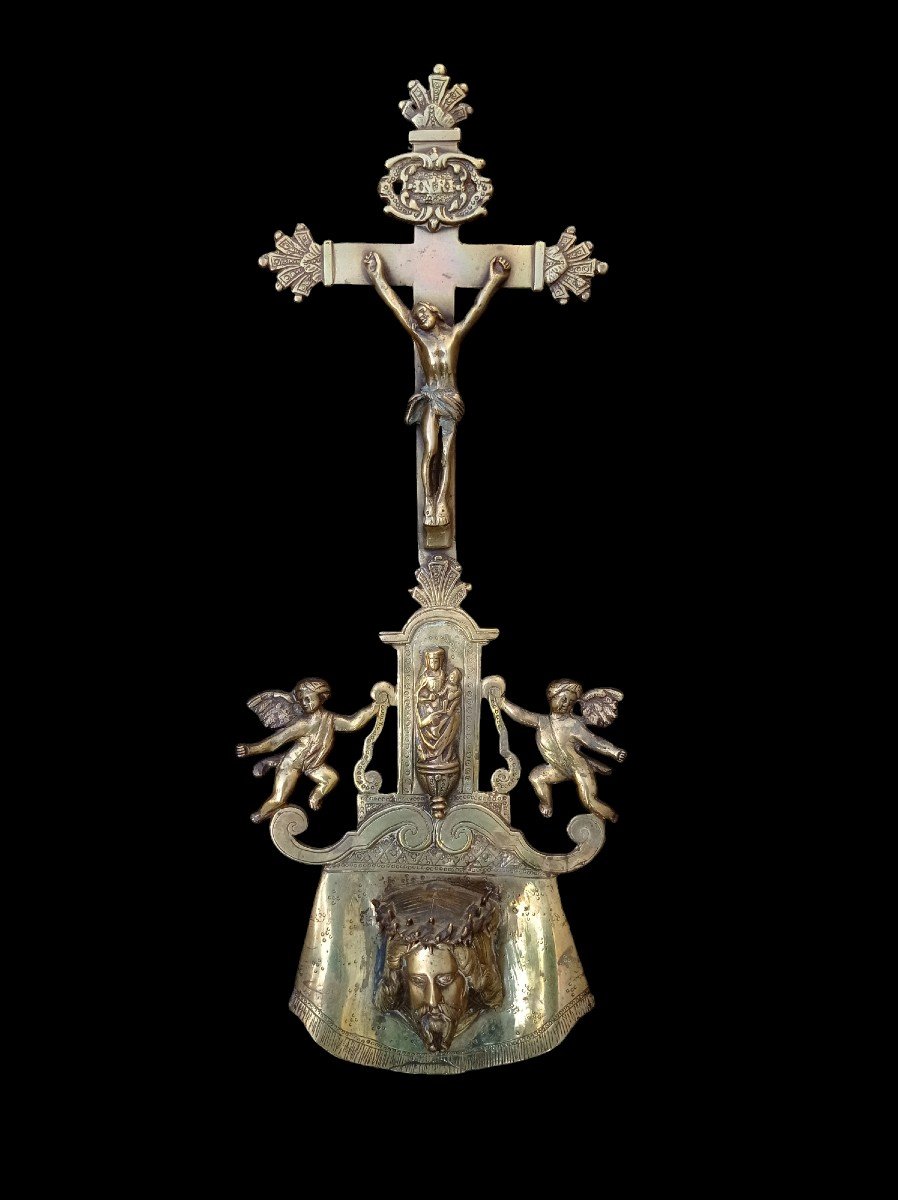 Crucifix Benitier Bronze XVIIéme Siecle