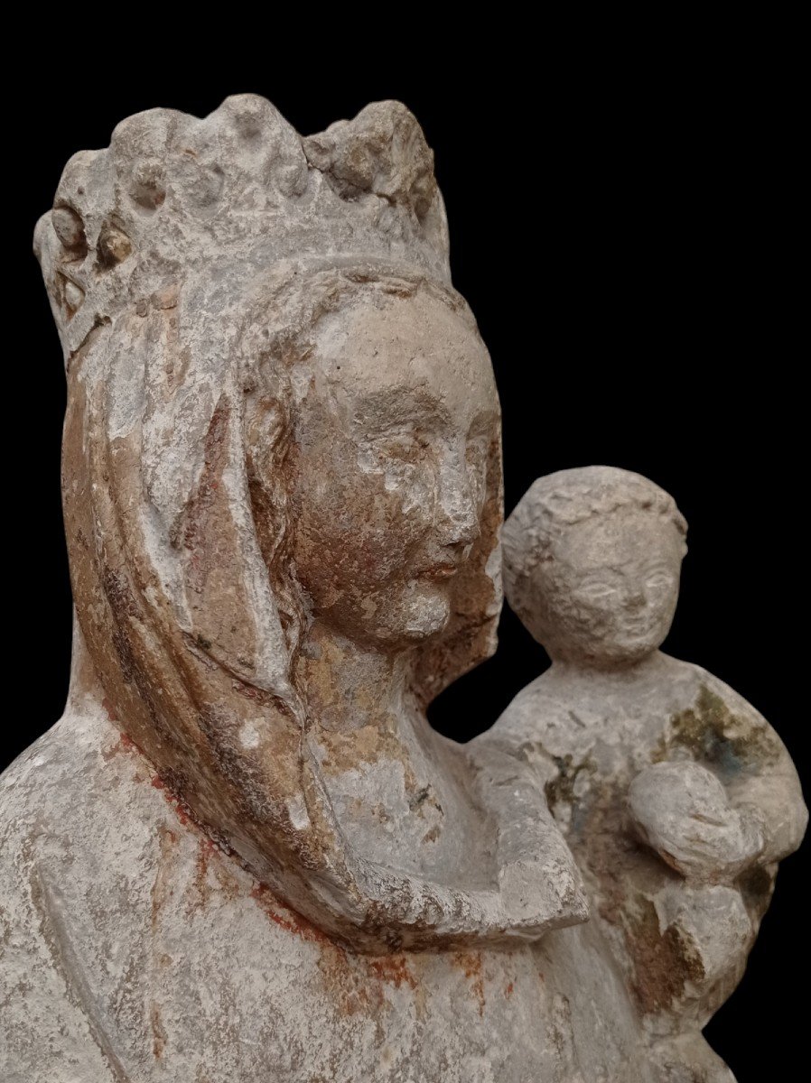 Virgin And Child In Stone, 15th Century-photo-3