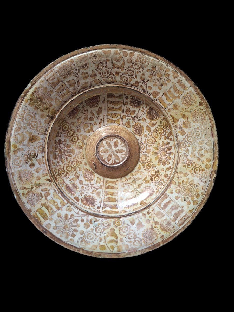 16th Century Hispano-moorish Dish