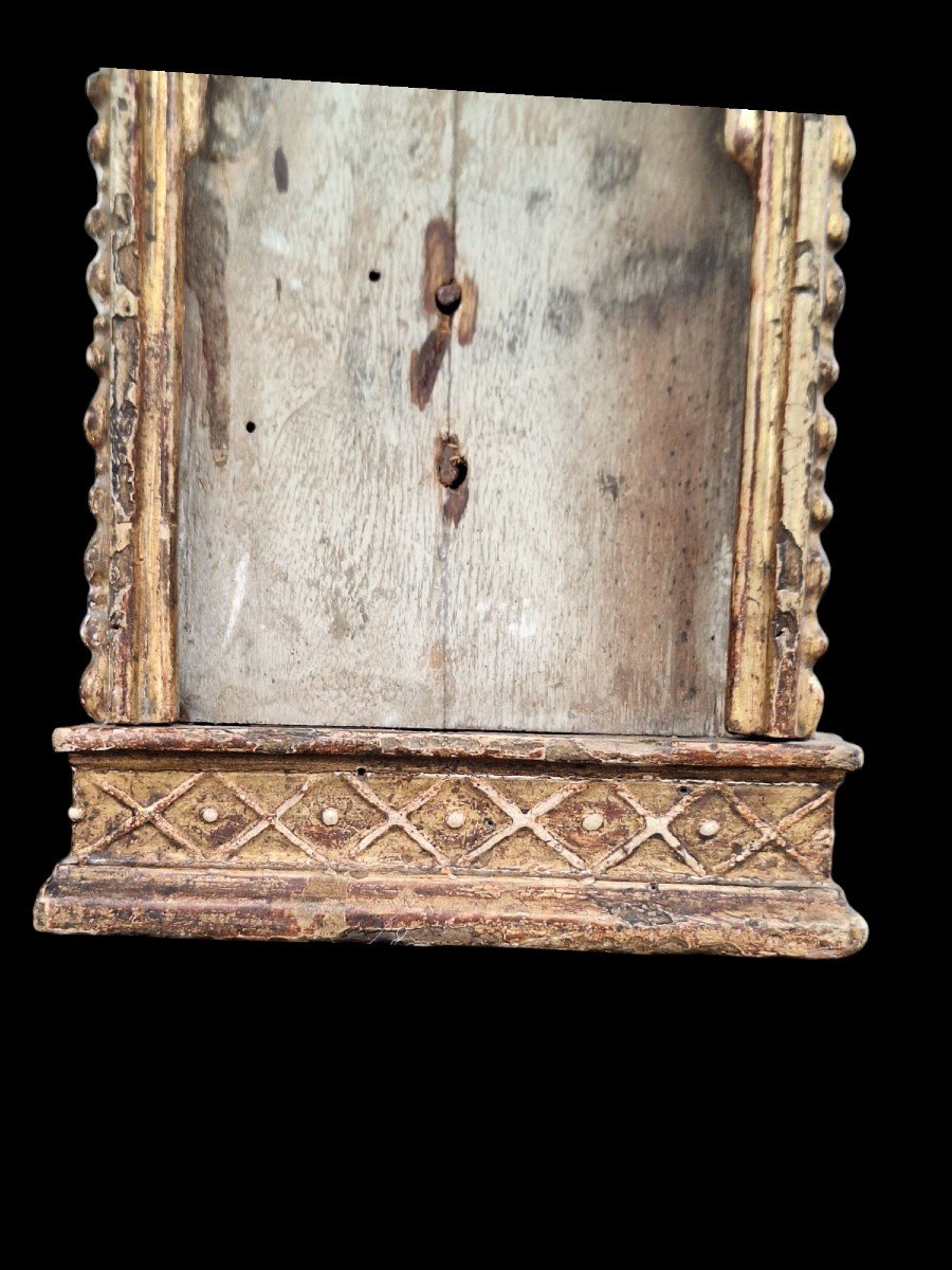 16th Century Peace Kiss Frame-photo-4