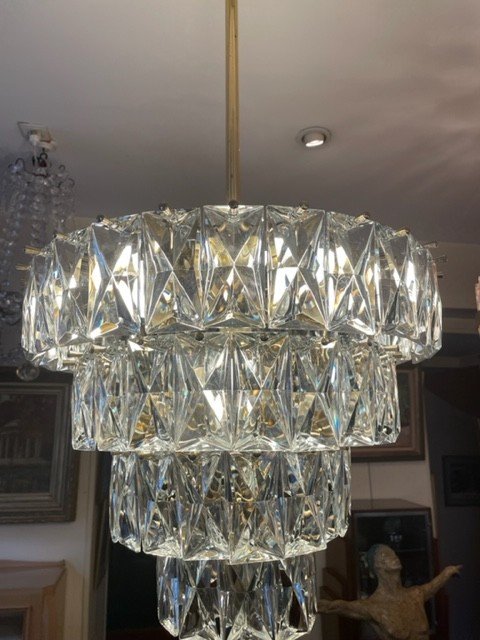 Chandelier-photo-1