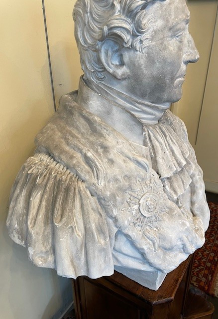 Plaster Bust -photo-4